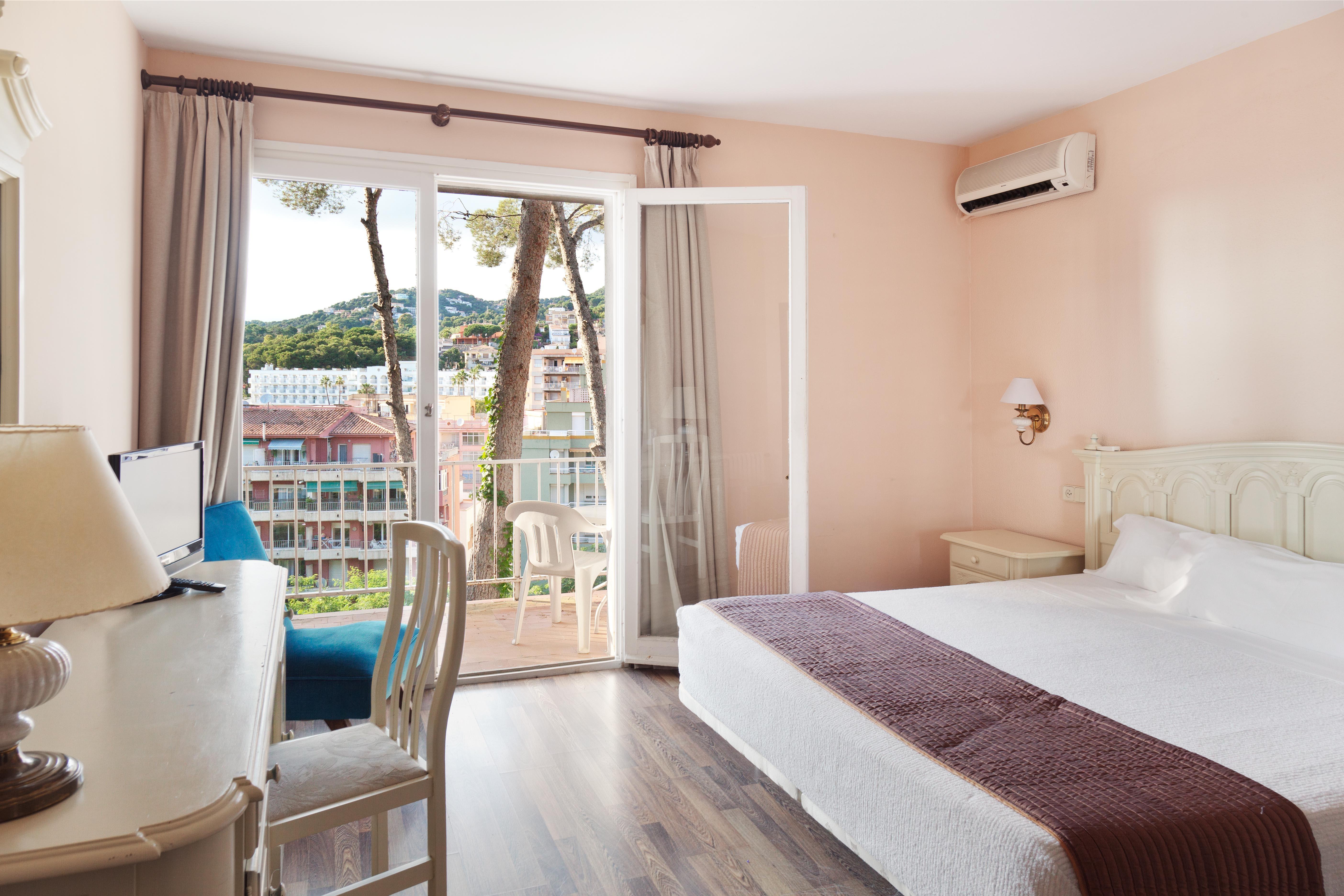 Hotel Roger De Flor By Seleqtta Lloret de Mar Luaran gambar