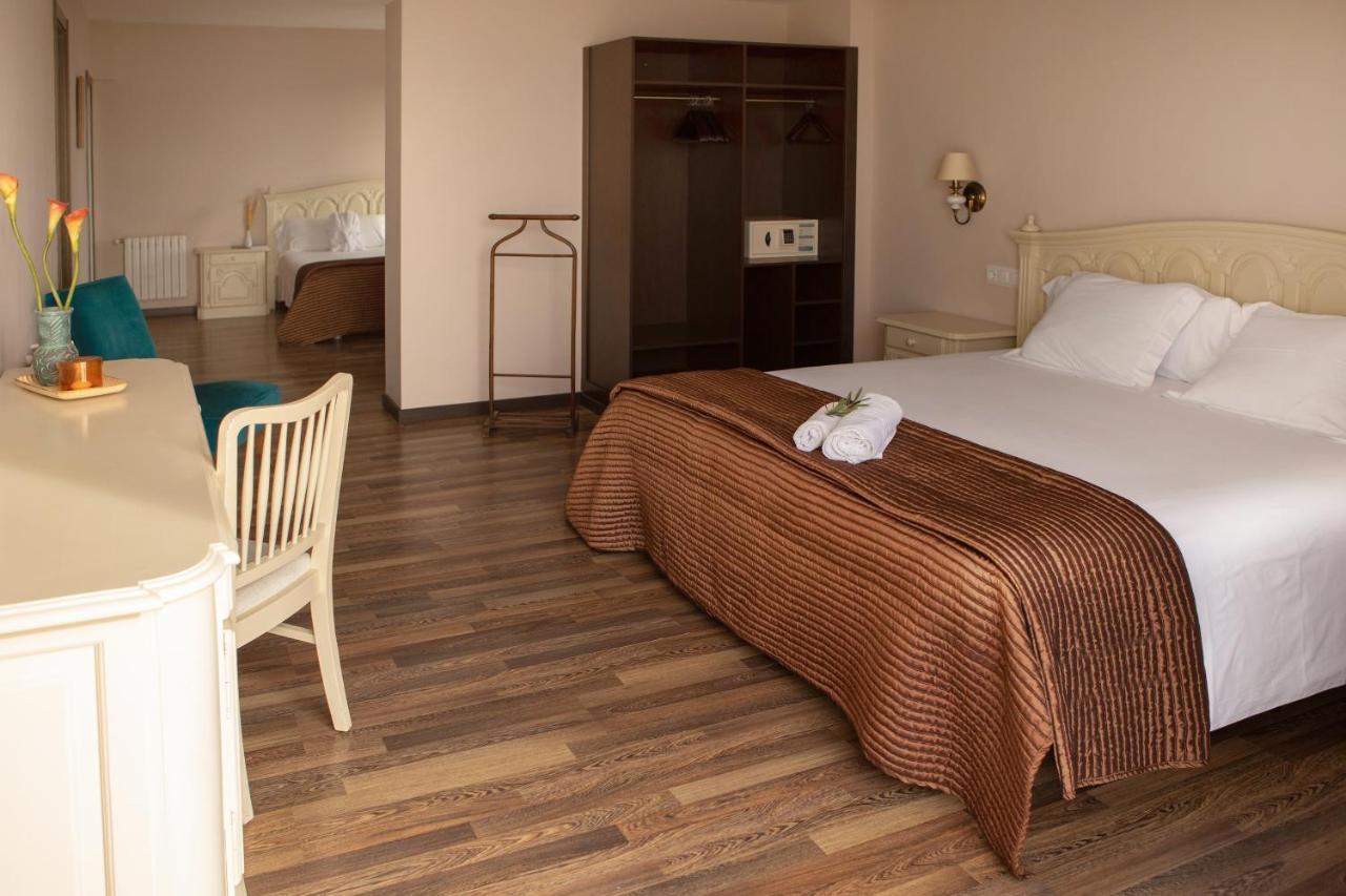 Hotel Roger De Flor By Seleqtta Lloret de Mar Luaran gambar